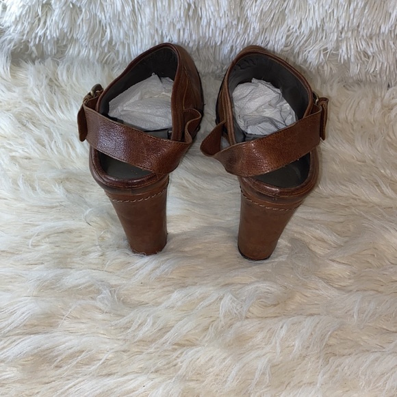 Woman mule’s size 9 - Picture 3 of 5